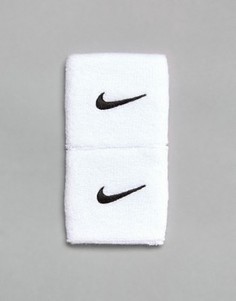 2 белых напульсника с логотипом-галочкой Nike Training - Белый