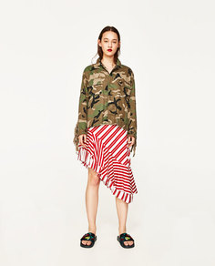 Куртка с камуфляжным принтом Zara