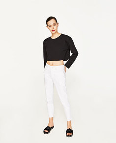 Сандалии с бисером, на плоской подошве Zara