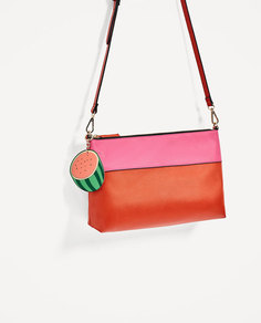 Двухцветный клатч с подвеской Zara