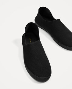 Черные кроссовки без застежки Zara