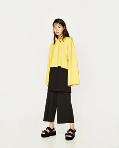 Укороченная толстовка с расклешенными рукавами Zara