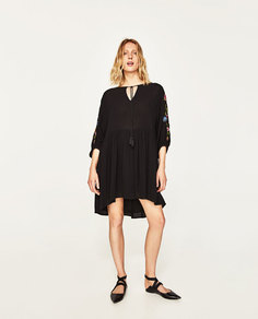 Платье с разноцветной вышивкой Zara