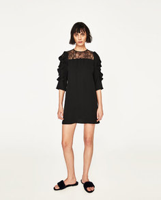 Платье с деталью из кружева и воланами Zara