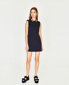 Платье с декоративными деталями Zara