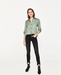 Джинсы со средней посадкой и необработанной кромкой по низу Zara