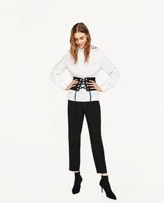 Блуза с высоким воротником Zara
