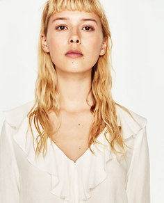 Рубашка с вырезом и воланами Zara