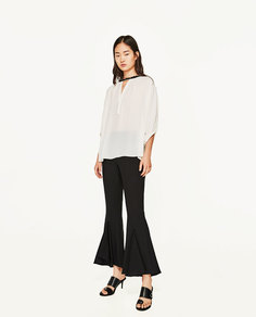 Блуза с плетеной деталью Zara