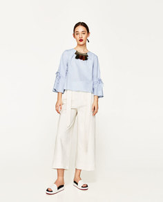 Блуза с помпонами Zara