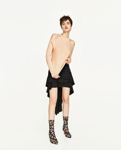 Свитер с вырезами на плечах Zara
