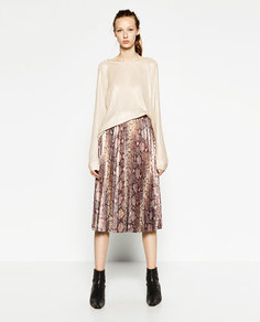 Свитер с металлизированной отделкой Zara
