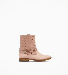 Кожаные ботинки с перфорацией Zara