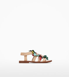 Кожаные сандалии «листья» Zara
