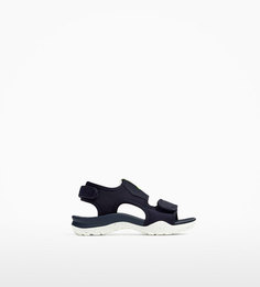 Сандалии в спортивном стиле Zara