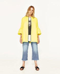 Пальто с воланами на рукавах Zara