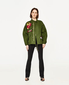 Парка с вышивкой сзади. Zara