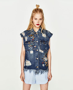 Джинсовый жилет с декоративными деталями Zara