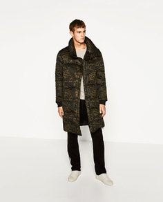 Пальто-пуховик с камуфляжным принтом Zara