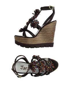 Эспадрильи JararÈ