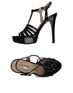 Сандалии Guess