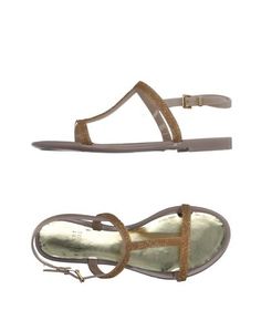 Сандалии Stuart Weitzman