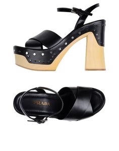 Сандалии Prada