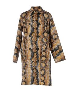 Легкое пальто Prada