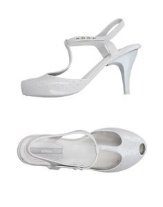 Сандалии Melissa