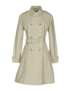 Легкое пальто Prada