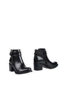 Полусапоги и высокие ботинки TRU Trussardi