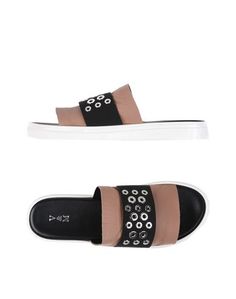 Сандалии V&M
