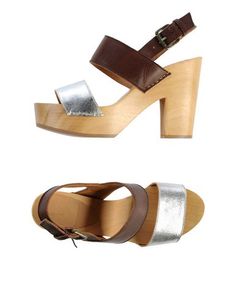 Сандалии À Trois