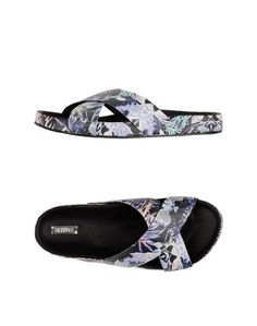 Сандалии Schutz