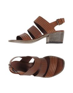 Сандалии VIC