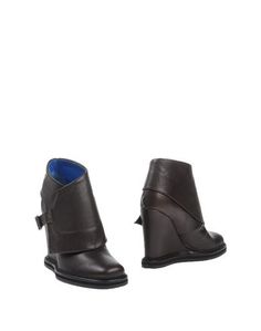 Полусапоги и высокие ботинки Collection PrivĒe?