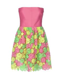 Короткое платье Valentino