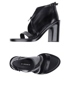 Сандалии ANN Demeulemeester