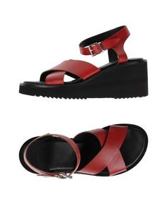 Сандалии Open Closed Shoes