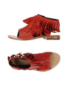 Сандалии Open Closed Shoes