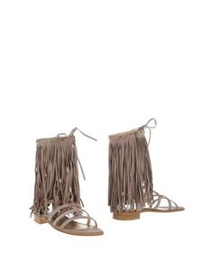 Сандалии Stuart Weitzman
