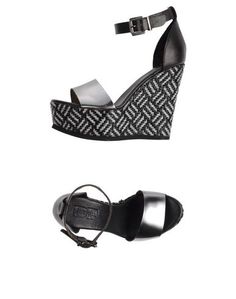 Сандалии Divine Follie