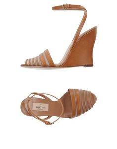 Сандалии Valentino Garavani