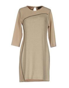 Короткое платье DoisÈ