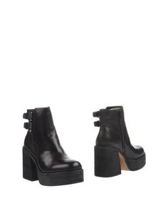 Полусапоги и высокие ботинки Windsor Smith