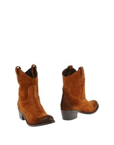 Полусапоги и высокие ботинки Argilla