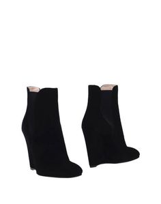 Полусапоги и высокие ботинки MIU MIU
