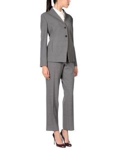 Классический костюм Armani Collezioni