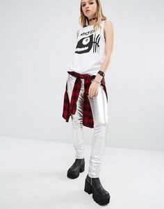 Облегающие брюки из искусственной кожи Tripp NYC - Серебряный