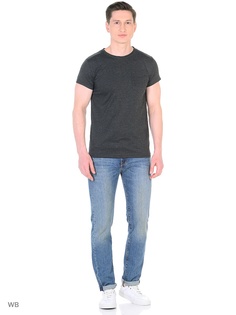 Джинсы Levis®